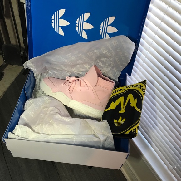 Adidas x Alexander Wang pink size7 sneakers - Picture 3 of 7